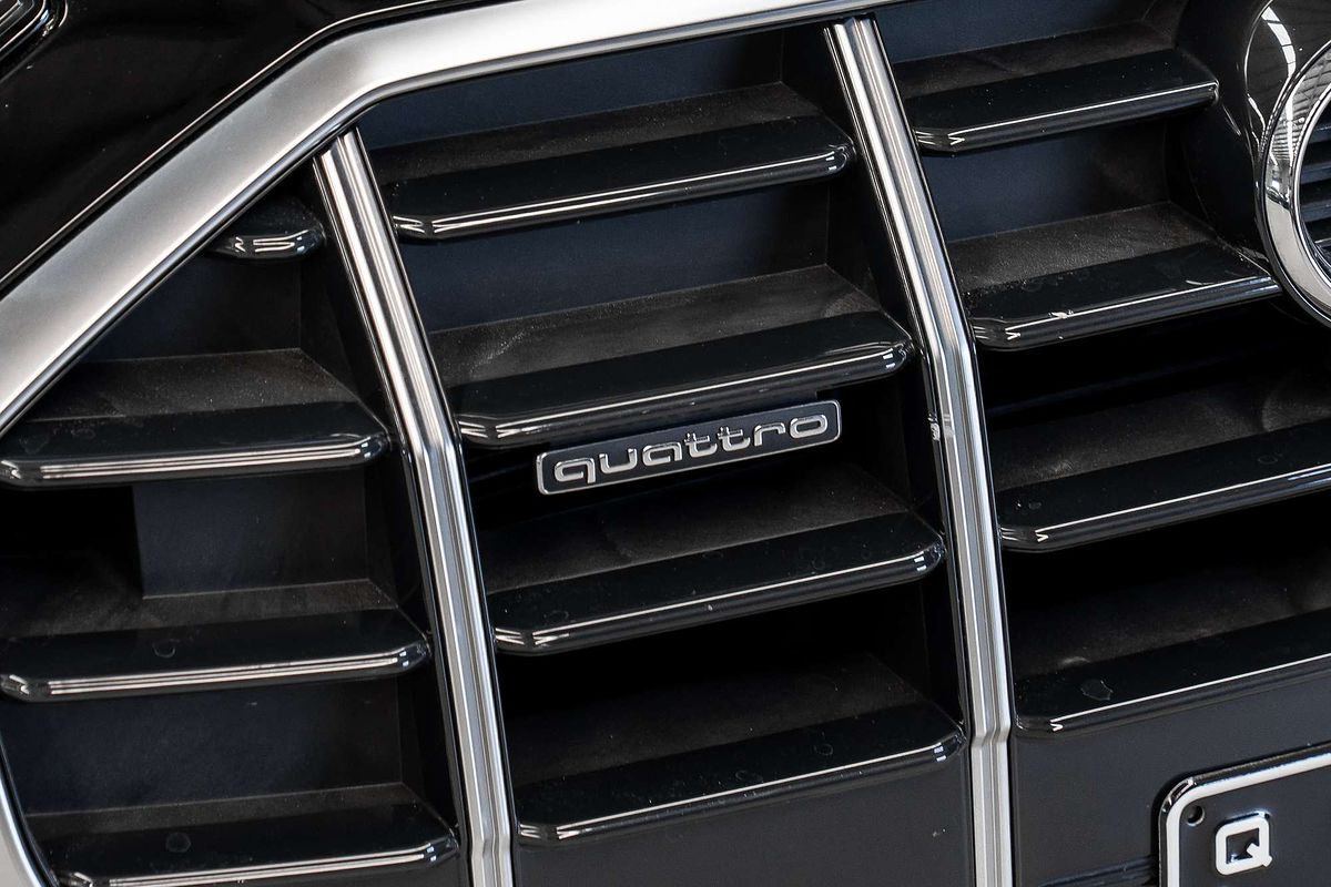 2022 Audi Q5 45 TFSI FY