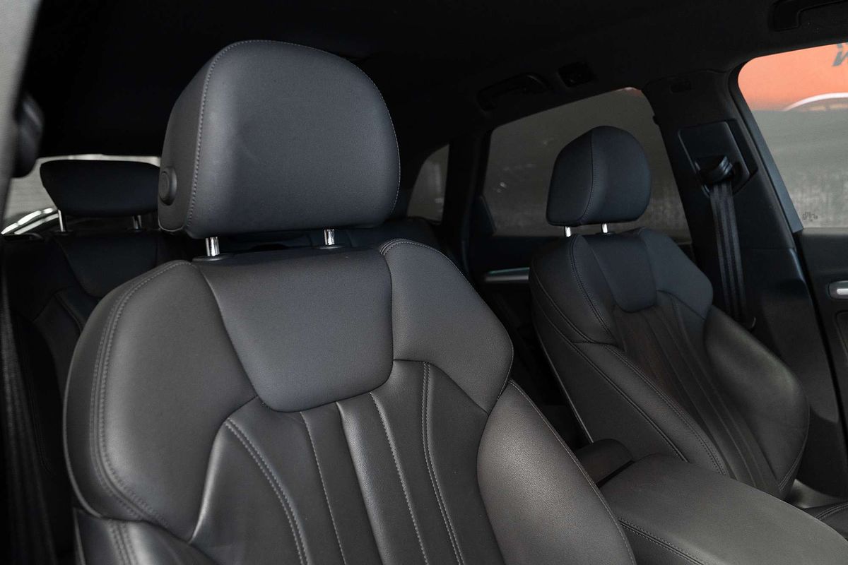 2022 Audi Q5 45 TFSI FY