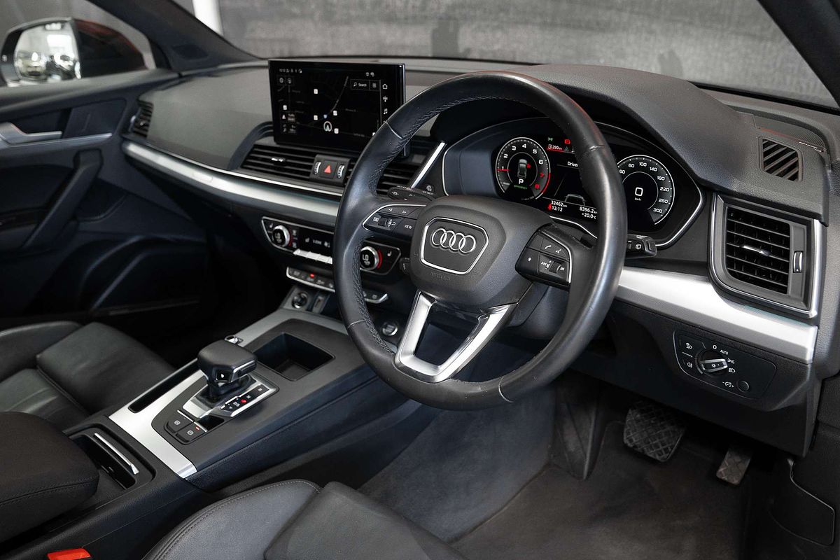 2022 Audi Q5 45 TFSI FY