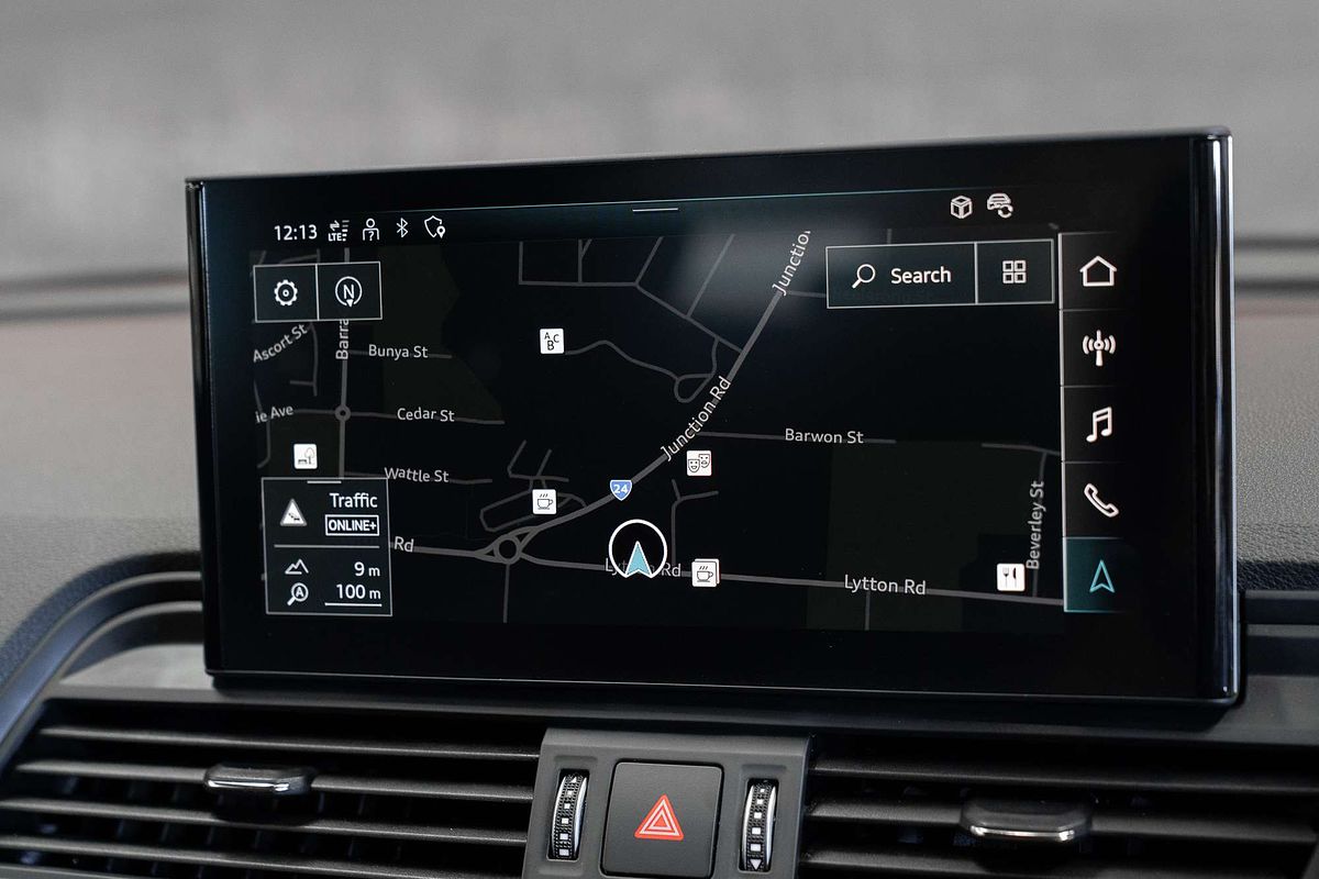 2022 Audi Q5 45 TFSI FY
