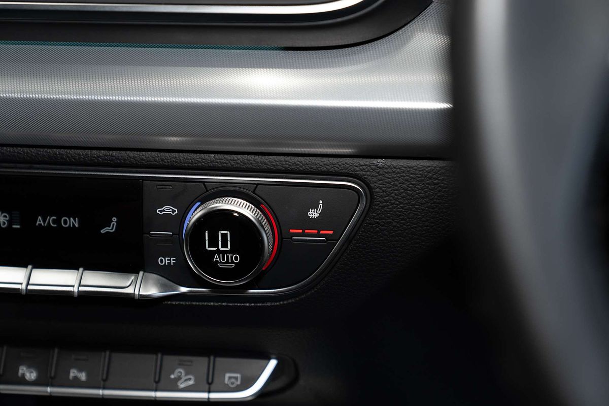 2022 Audi Q5 45 TFSI FY