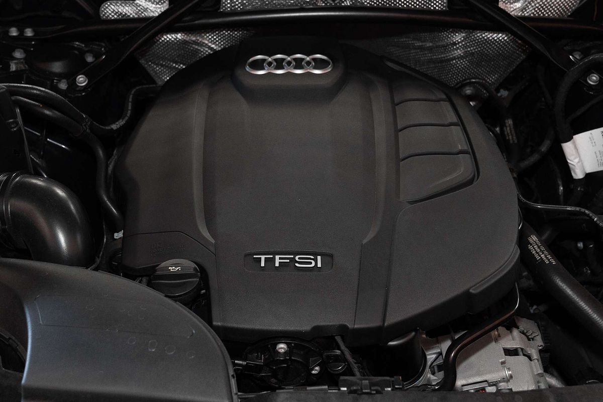 2022 Audi Q5 45 TFSI FY