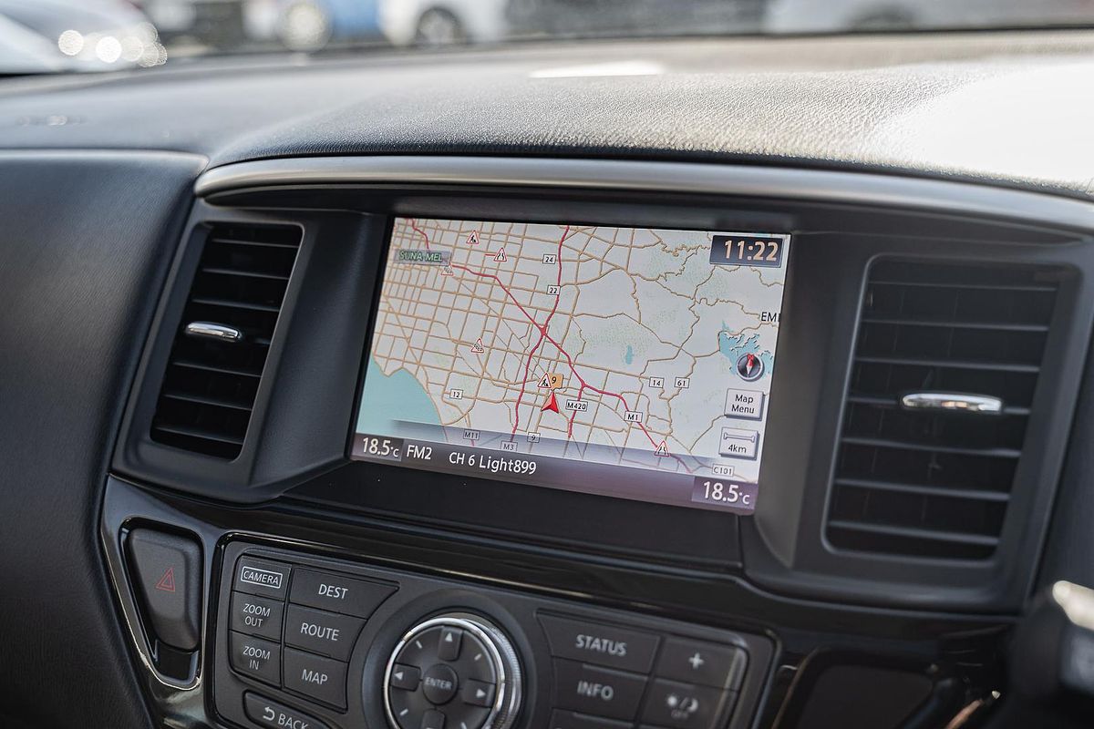 2017 Nissan Pathfinder ST-L R52 Series II