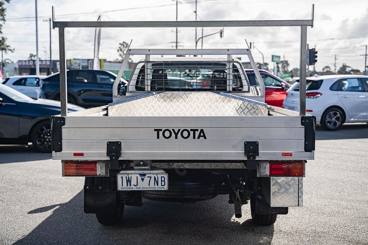 2016 Toyota Hilux Workmate TGN121R Rear Wheel Drive