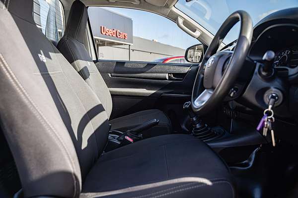 2016 Toyota Hilux Workmate TGN121R Rear Wheel Drive