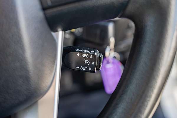 2016 Toyota Hilux Workmate TGN121R Rear Wheel Drive