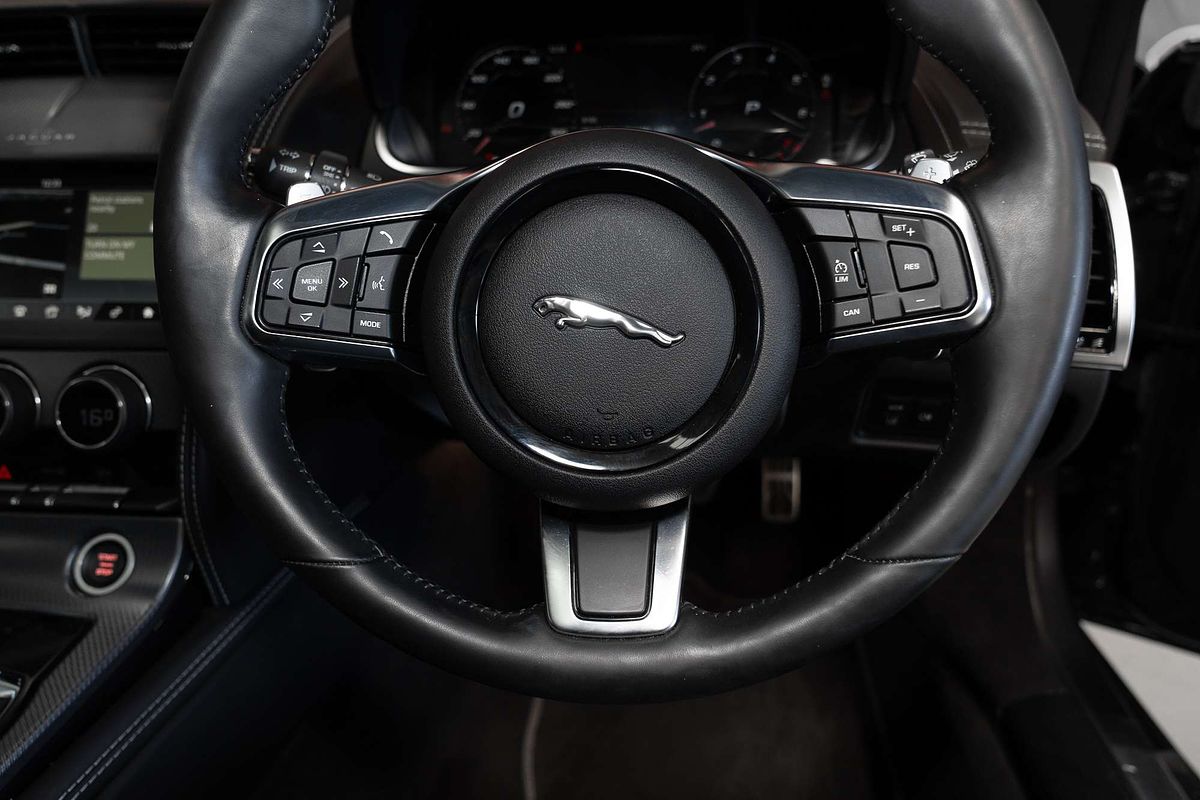 2020 Jaguar F-TYPE R-Dynamic X152