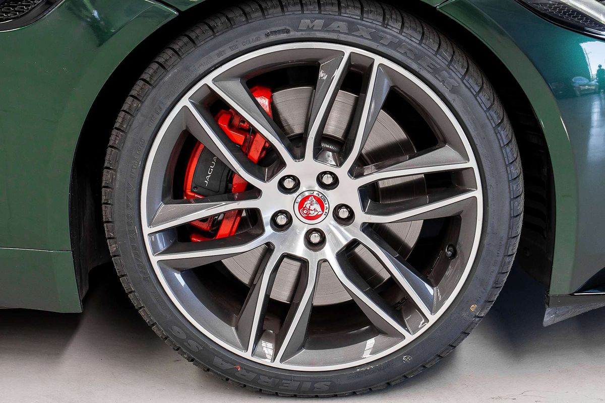 2020 Jaguar F-TYPE R-Dynamic X152