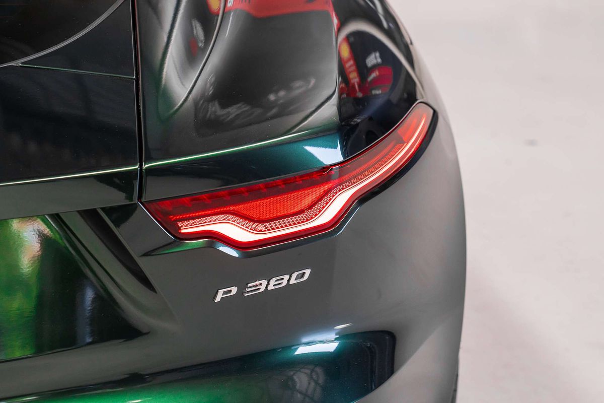 2020 Jaguar F-TYPE R-Dynamic X152