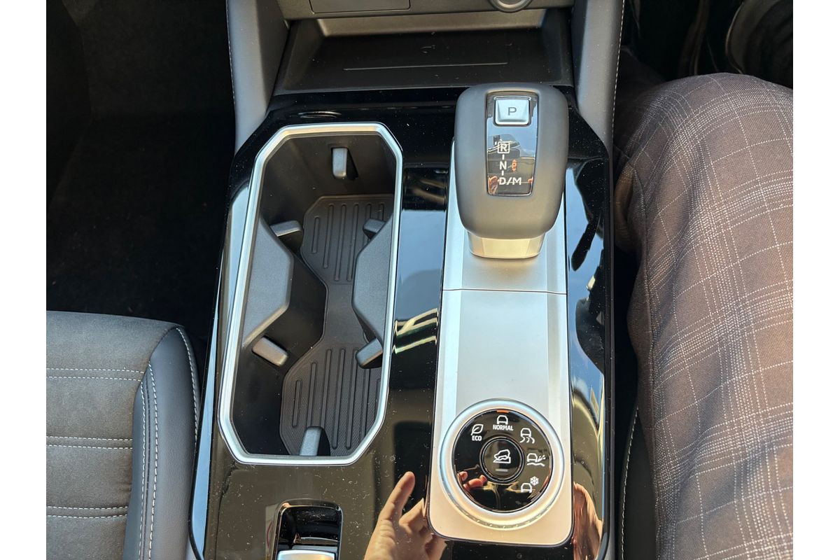 2025 Mitsubishi Outlander Aspire ZM