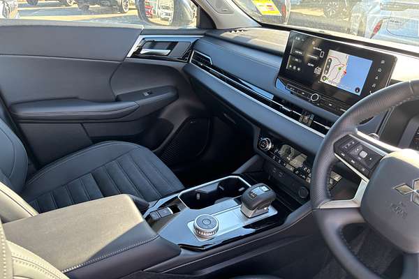 2025 Mitsubishi Outlander Aspire ZM