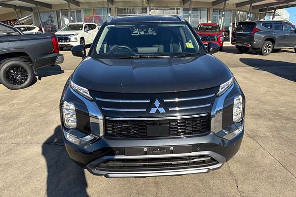 2025 Mitsubishi Outlander Aspire ZM