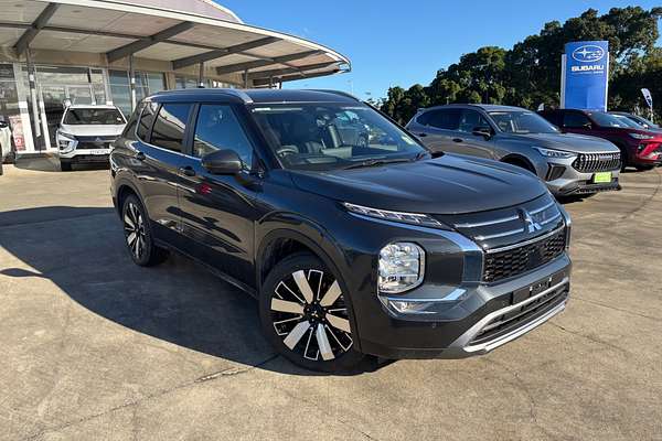 2025 Mitsubishi Outlander Aspire ZM