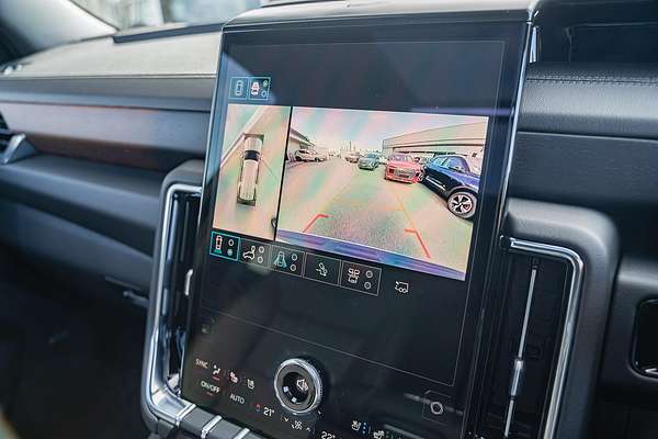 2025 GMC Yukon Denali T1
