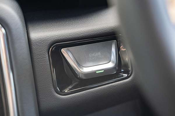 2025 GMC Yukon Denali T1