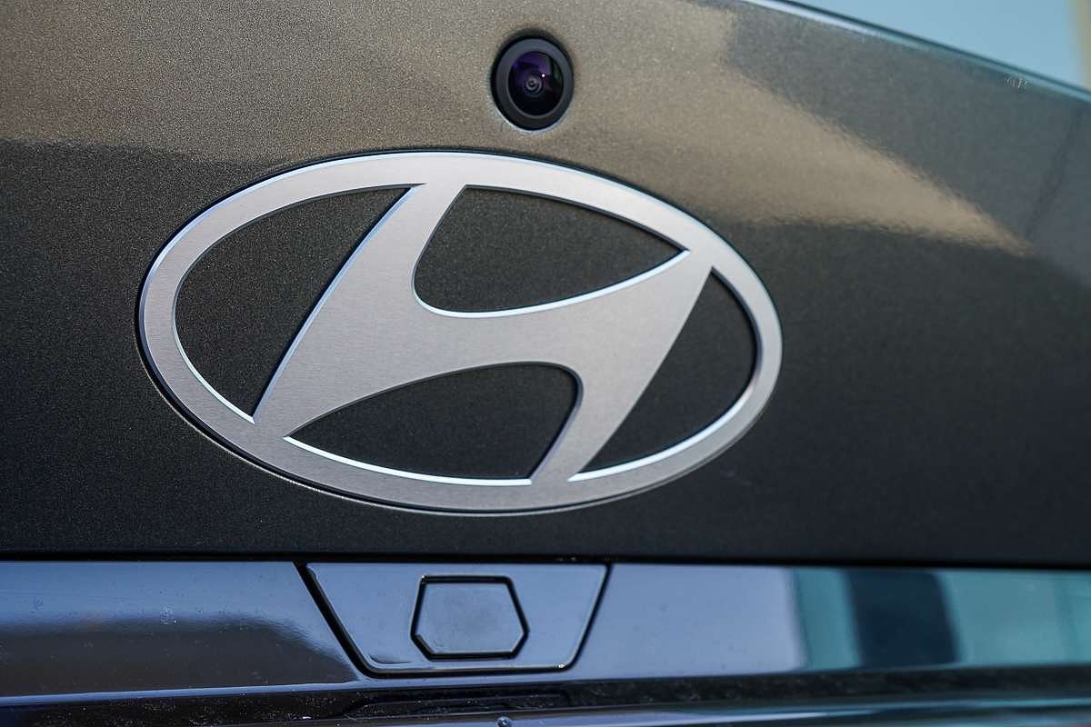 2024 Hyundai i30 Premium CN7.V2