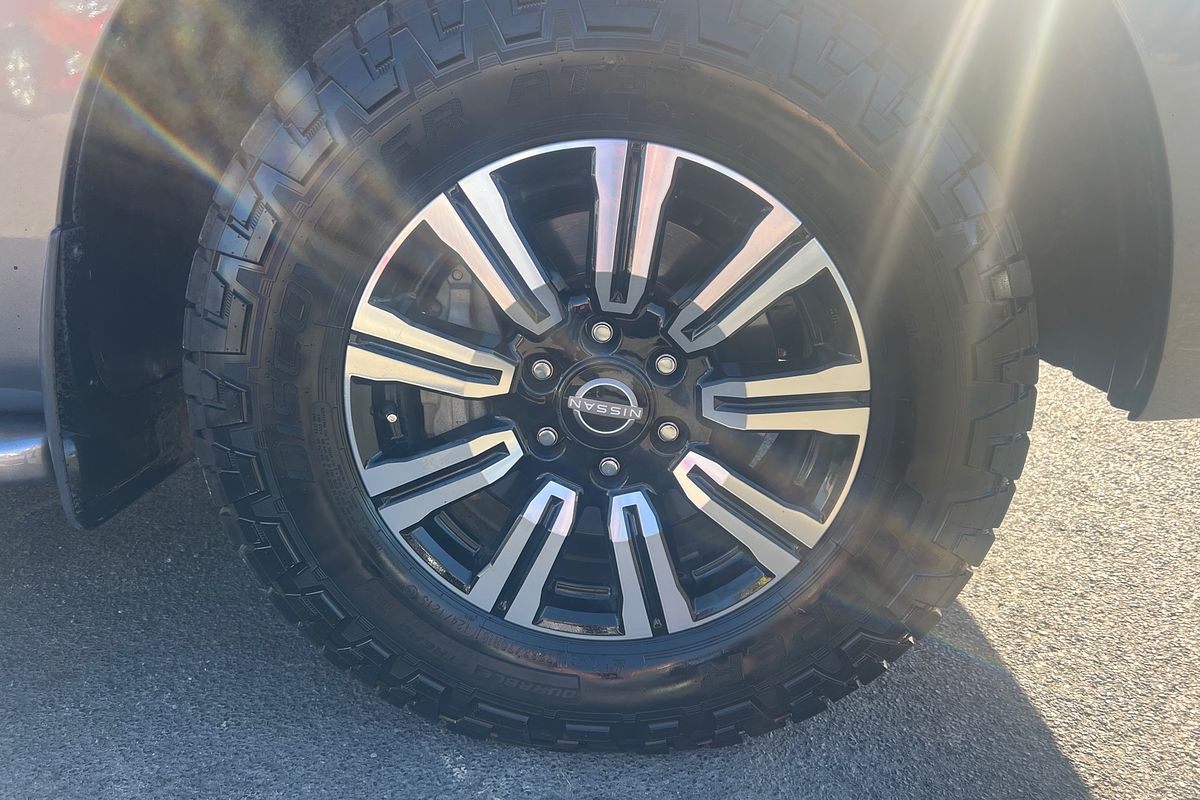 2022 Nissan Patrol Ti Y62