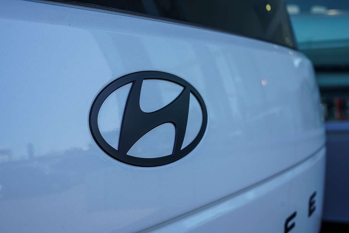 2025 Hyundai Santa Fe Calligraphy MX5.V1
