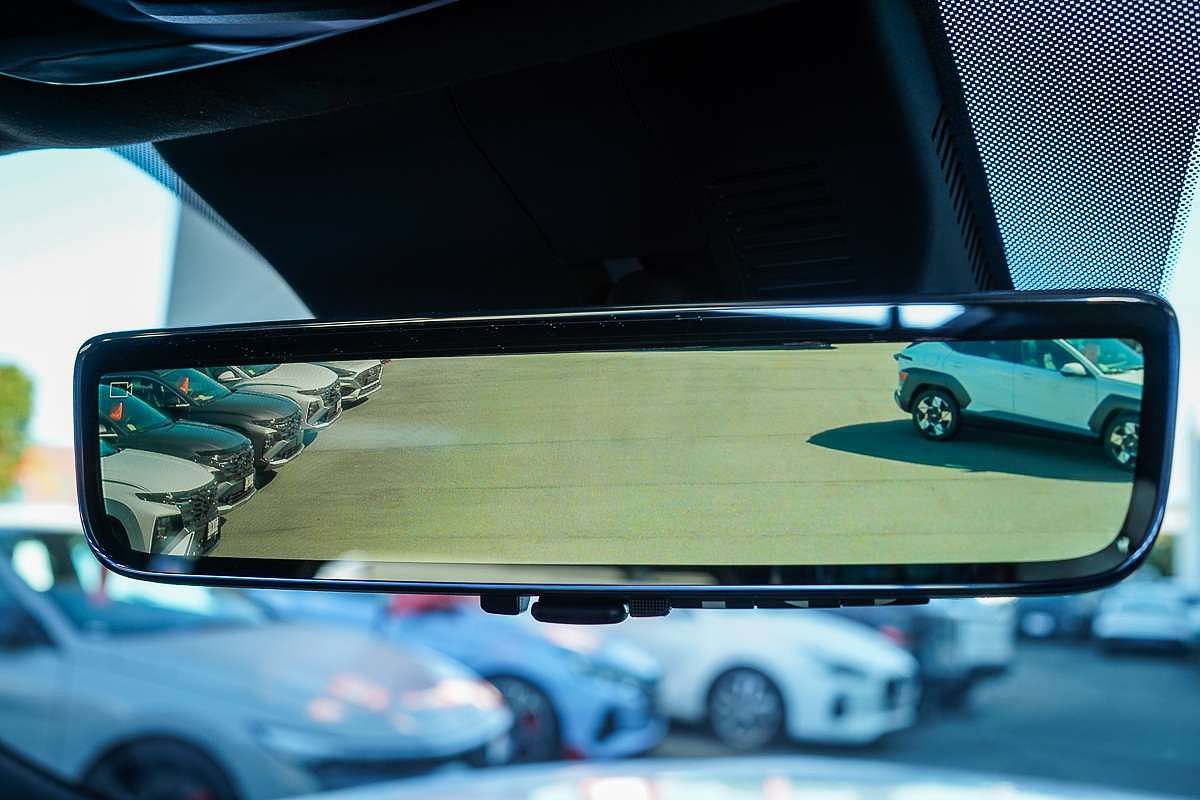 2025 Hyundai Santa Fe Calligraphy MX5.V1