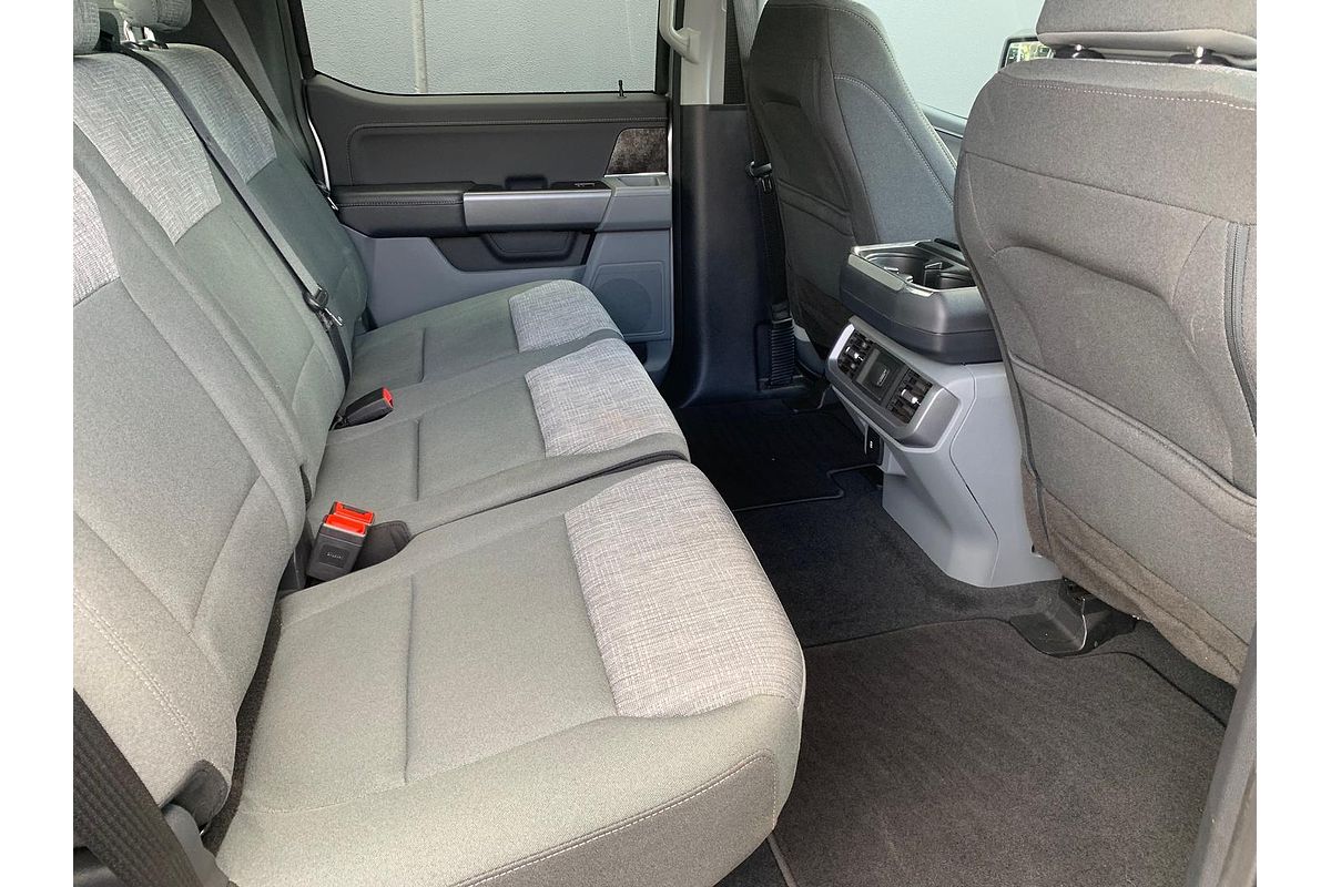 2024 Ford F-150 XLT 4X4 LWB