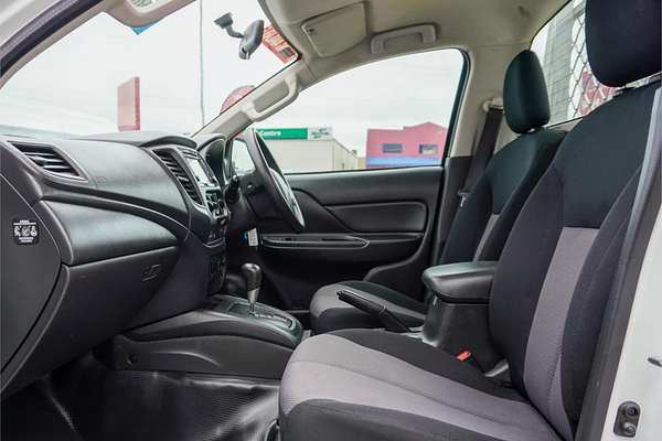 2019 Mitsubishi Triton GLX MR Rear Wheel Drive
