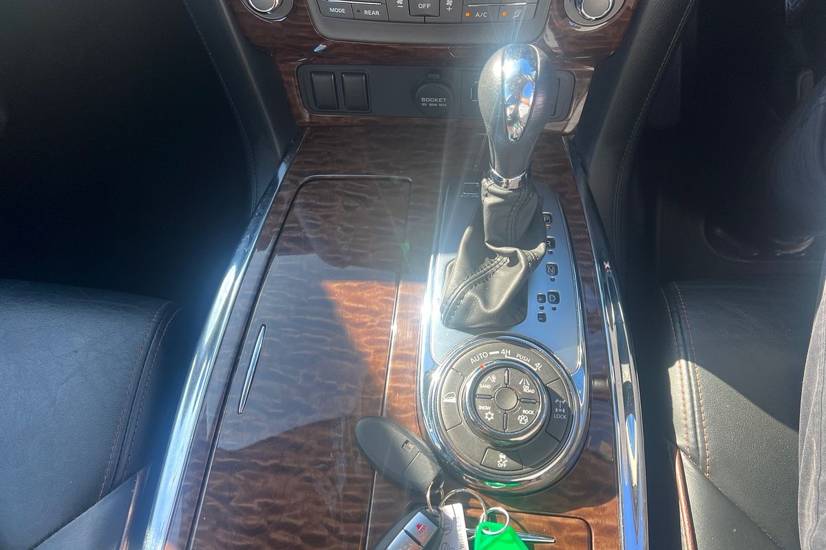 2022 Nissan Patrol Ti Y62