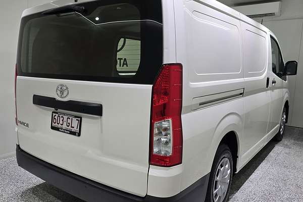 2023 Toyota Hiace GDH300R LWB