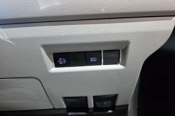 2023 Toyota Hiace GDH300R LWB