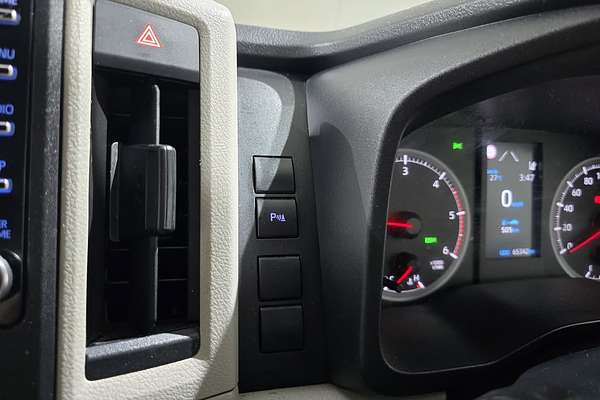 2023 Toyota Hiace GDH300R LWB