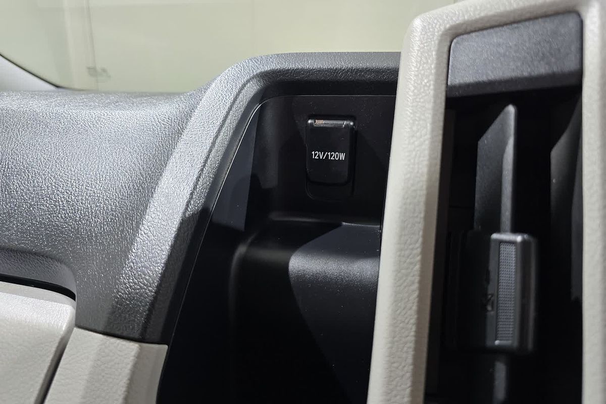 2023 Toyota Hiace GDH300R LWB