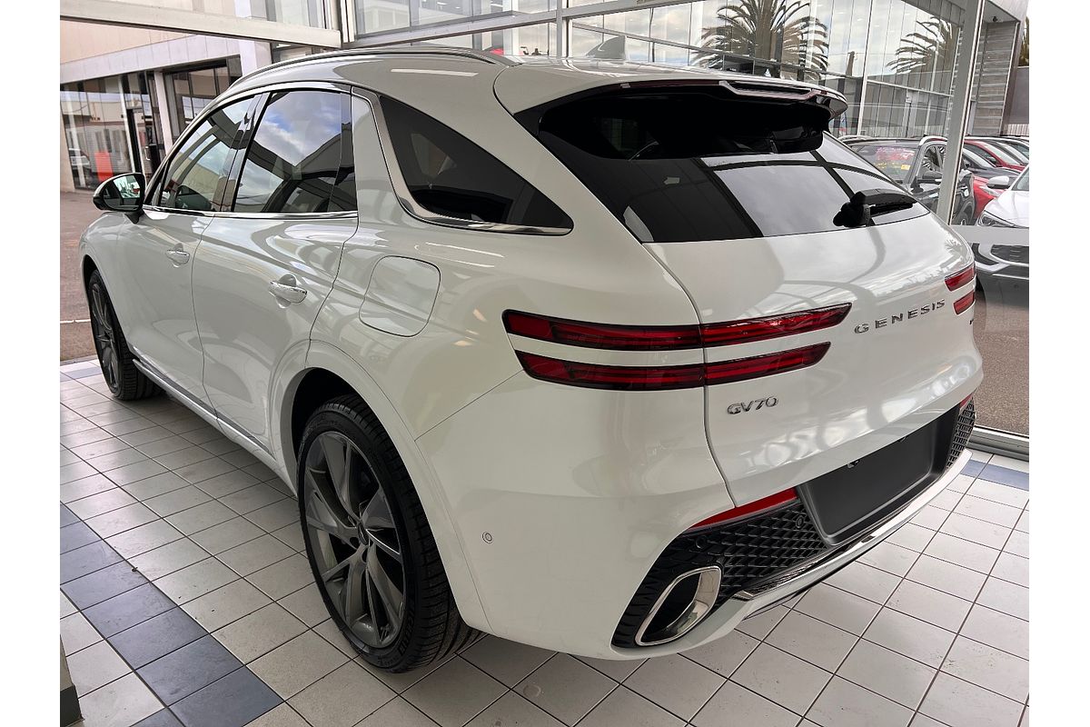 2024 Genesis GV70 2.5T AWD JK.V2