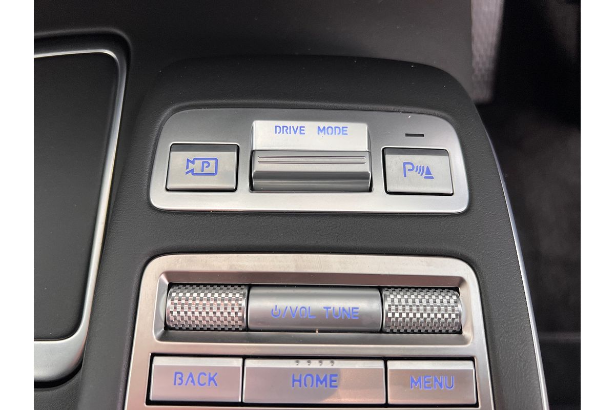 2024 Genesis GV70 2.5T AWD JK.V2