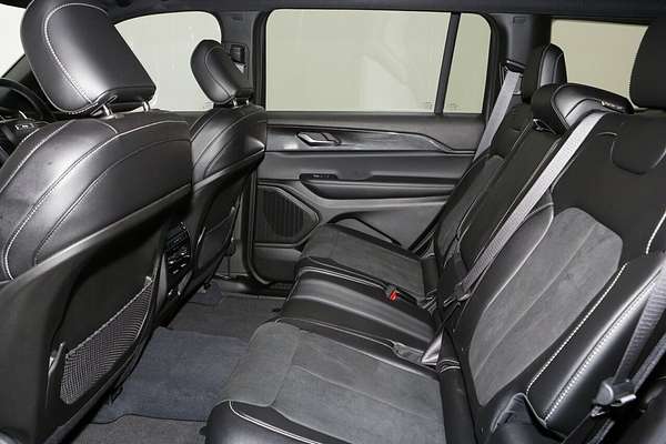 2023 Jeep Grand Cherokee Night Eagle WL