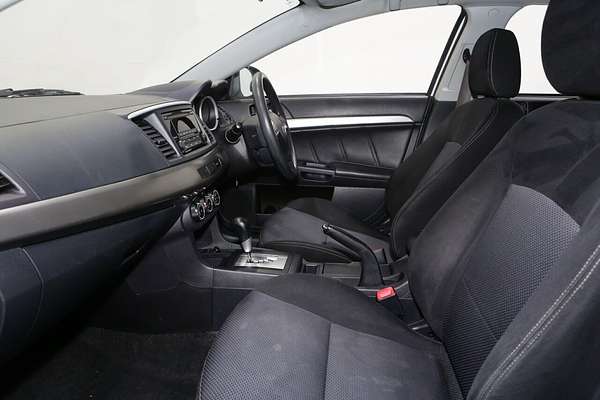 2015 Mitsubishi Lancer ES Sport CJ