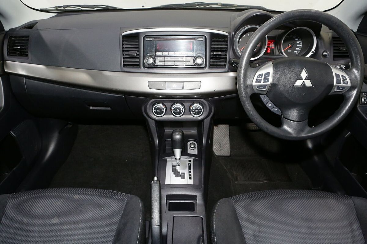 2015 Mitsubishi Lancer ES Sport CJ