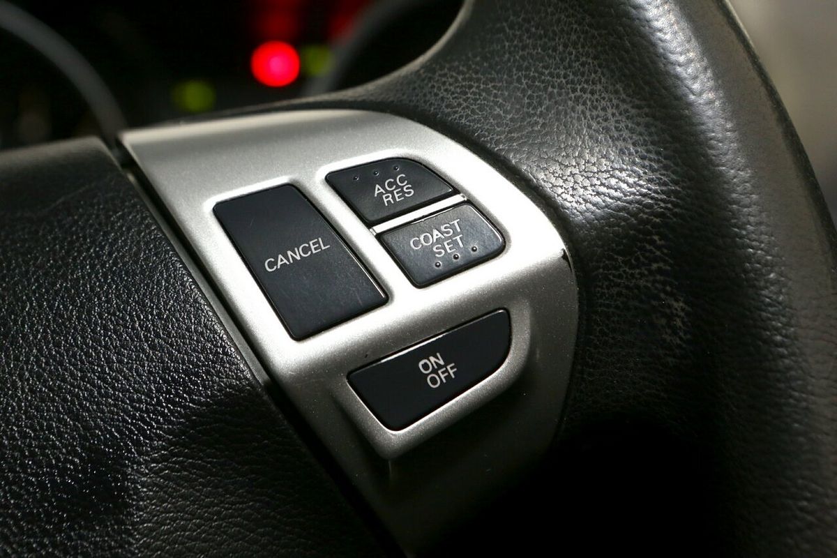 2015 Mitsubishi Lancer ES Sport CJ