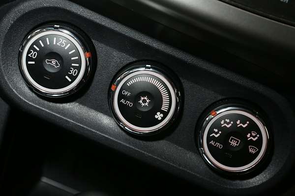 2015 Mitsubishi Lancer ES Sport CJ