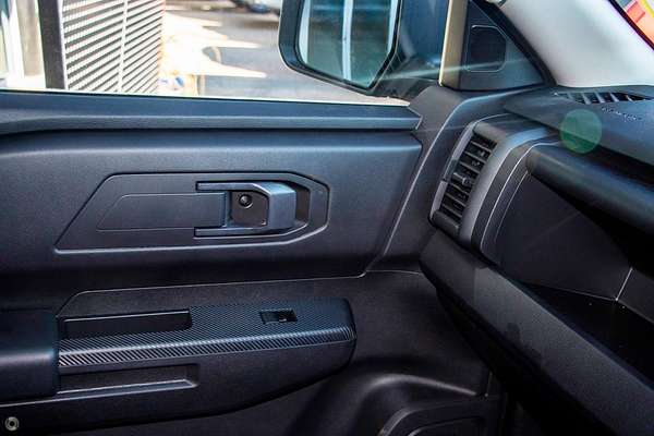 2025 Mitsubishi Triton GLX+ MV 4X4