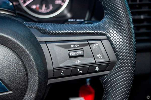 2025 Mitsubishi Triton GLX+ MV 4X4