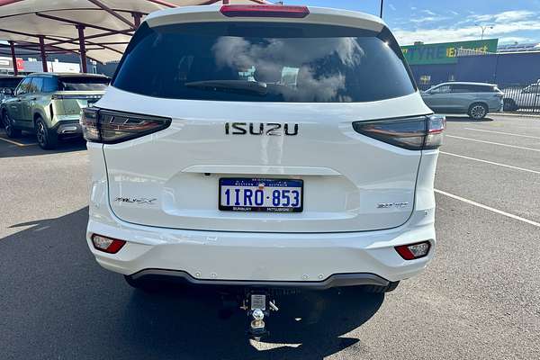 2024 Isuzu MU-X LS-T