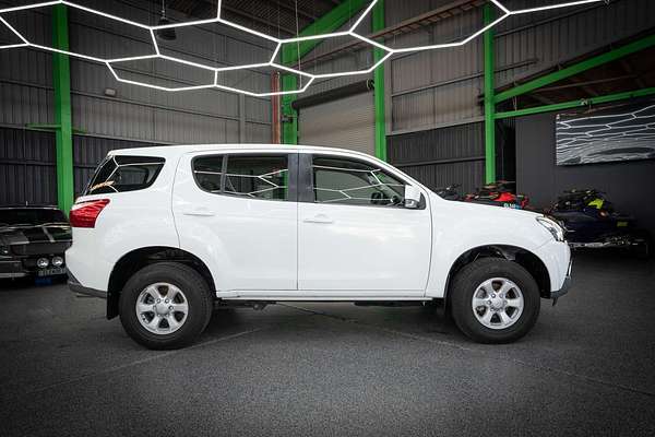 2021 Isuzu MU-X LS-M