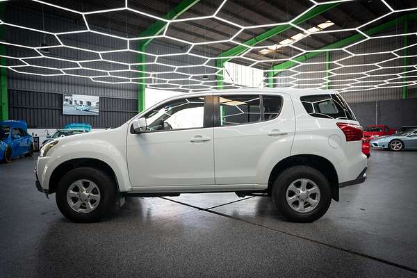 2021 Isuzu MU-X LS-M