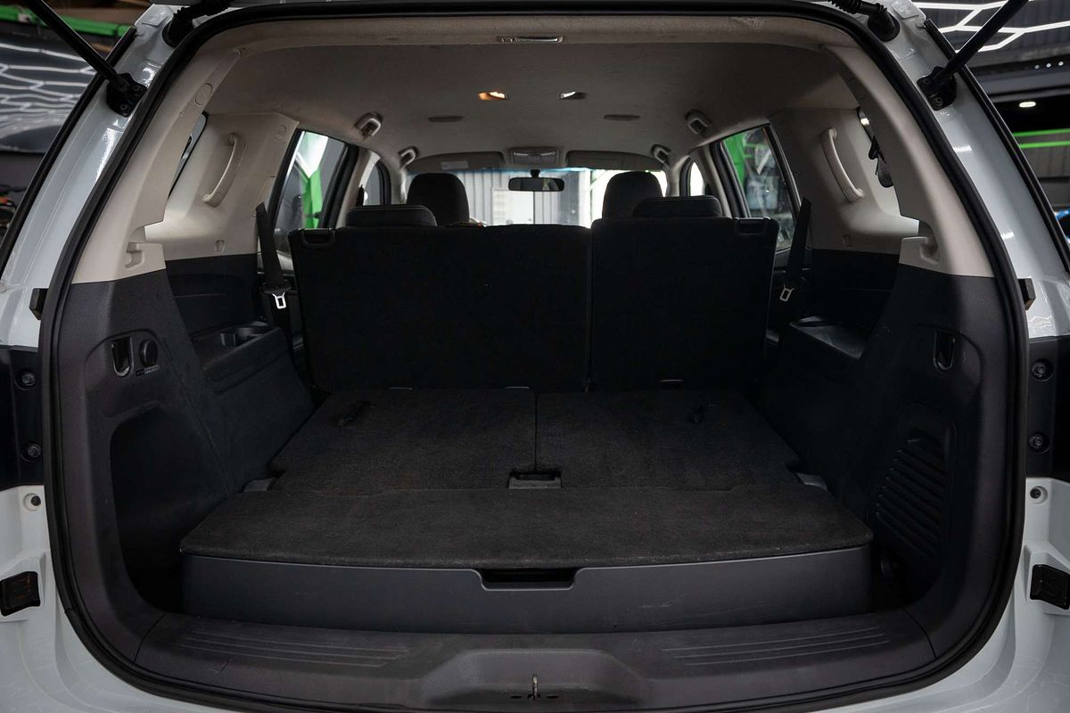 2021 Isuzu MU-X LS-M