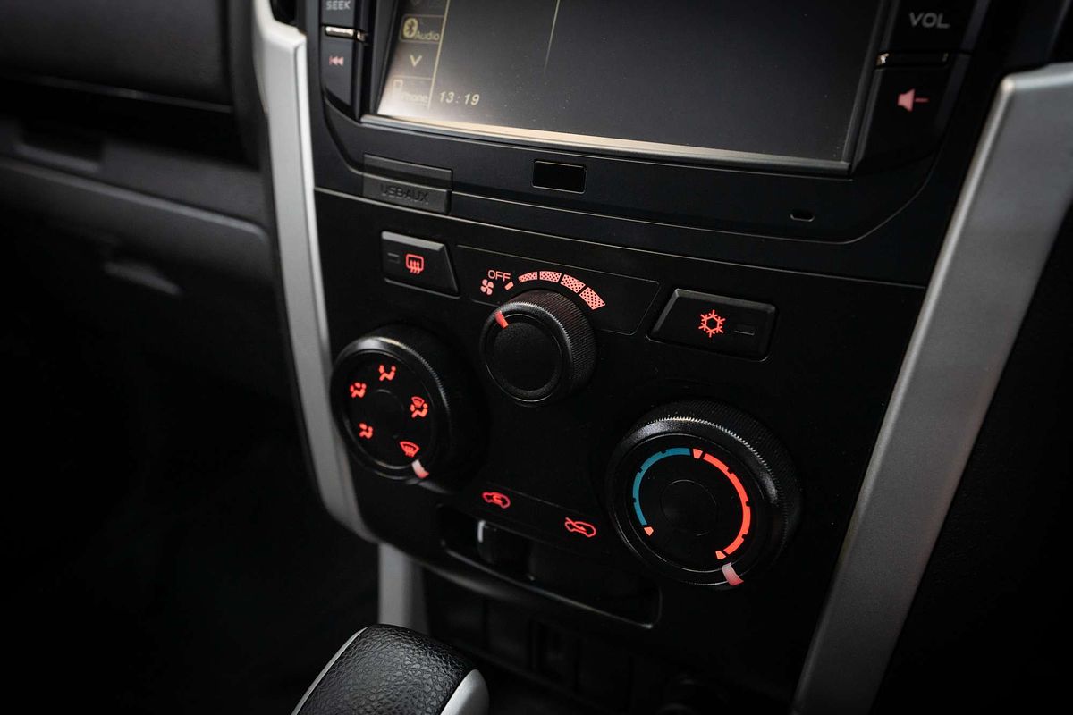 2021 Isuzu MU-X LS-M