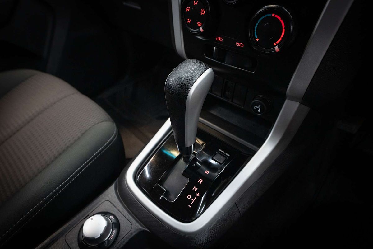 2021 Isuzu MU-X LS-M