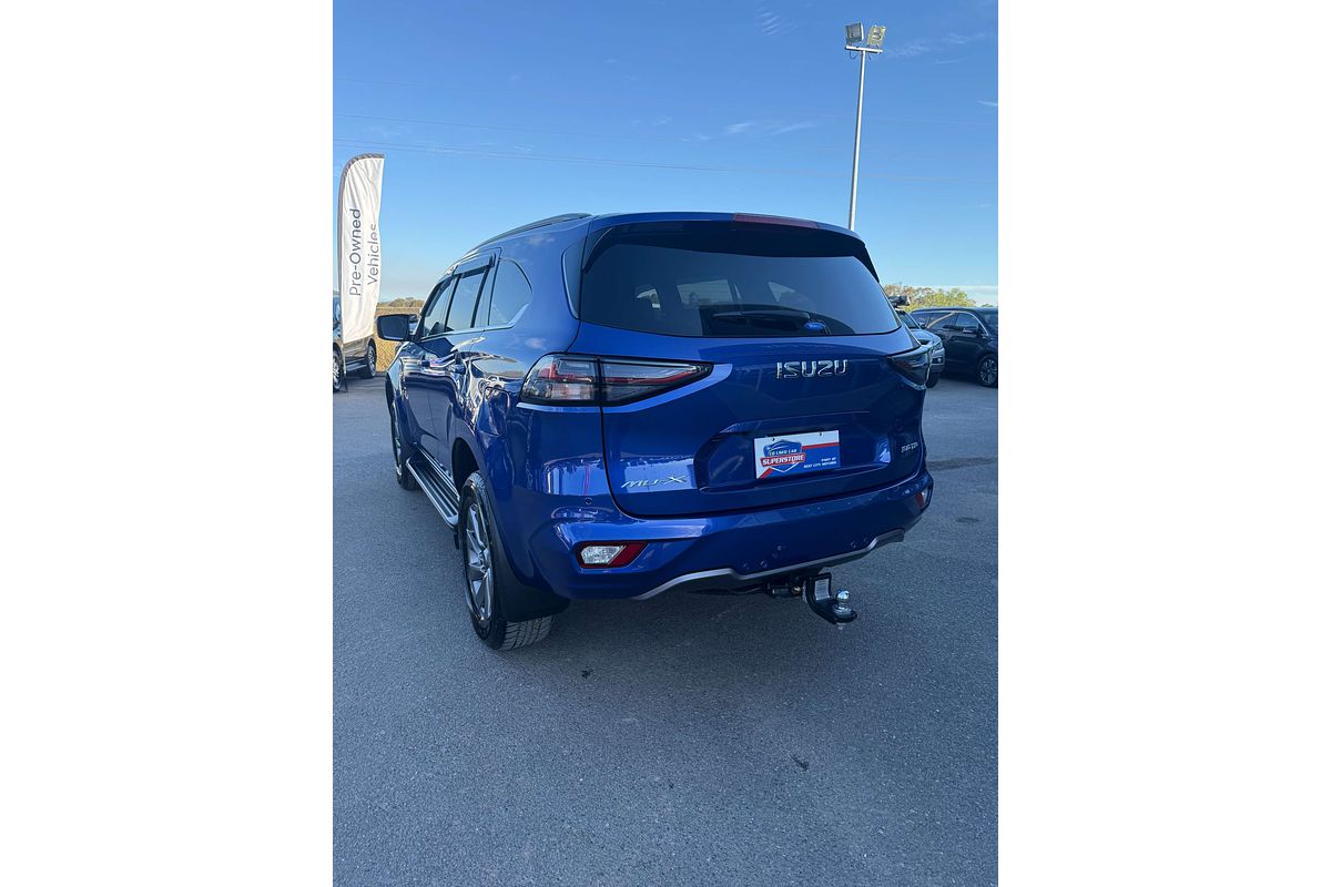 2022 Isuzu MU-X LS-U