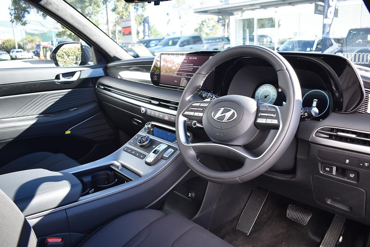 2025 Hyundai Palisade Calligraphy Black Ink LX2.V5