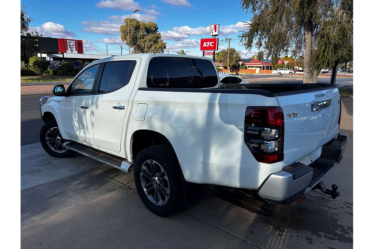 2020 Mitsubishi Triton GLX-R MR 4X4