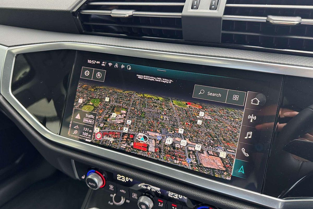 2025 Audi Q3 35 TFSI S line F3