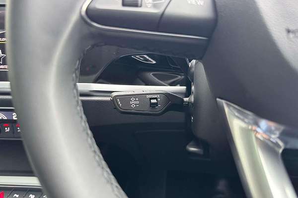 2025 Audi Q3 35 TFSI S line F3